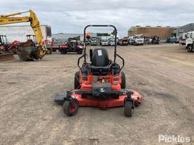 Kubota ZD1221 Zero Turn Ride On Mower - picture0' - Click to enlarge