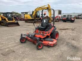 Kubota ZD1221 Zero Turn Ride On Mower - picture1' - Click to enlarge