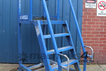 Aluminium Access Platform Ladder - No Bolt - 1.19m