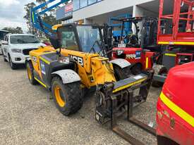 JCB Telehandlers 2500kg lift cap /  6m Lift Height - picture1' - Click to enlarge