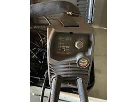 UNIMIG RAZOR 140 TIG WELDER - picture0' - Click to enlarge