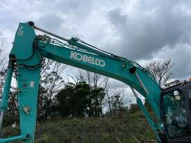 Kobelco SK200-10 Tracked-Excav Excavator - picture0' - Click to enlarge