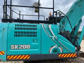 Kobelco SK200-10 Tracked-Excav Excavator - picture1' - Click to enlarge