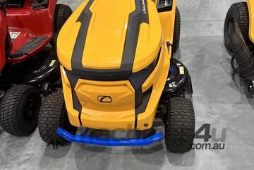 Valley Outdoors Group Cub Cadet XT1 LT 42 E Electric Ride-on