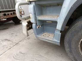 2004 DAF CF85 430 6x4 Cab Chassis - picture1' - Click to enlarge