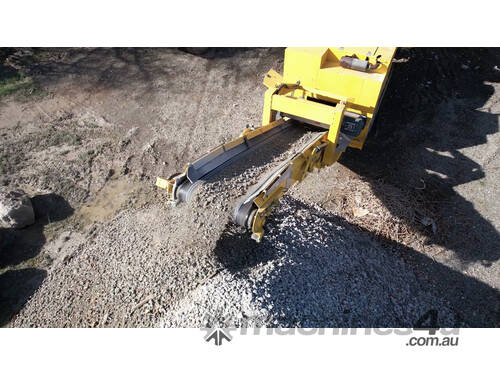 Keestrack B4 Jaw Crusher - ex demo - back up support 
