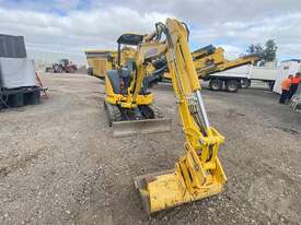 Komatsu PC30MR-5 - picture0' - Click to enlarge