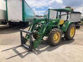 2020 John Deere 5075 E Loader/Tractor 4WD - picture1' - Click to enlarge