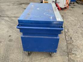 Steel Site Tool Box - picture0' - Click to enlarge