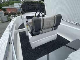 2017 Poly Craft 530 Centre Console on a 2017 Oceanic Single Axle Boat Trailer - picture2' - Click to enlarge