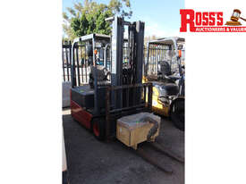 2013 CATERPILLAR GP35NT FORKLIFT - picture0' - Click to enlarge