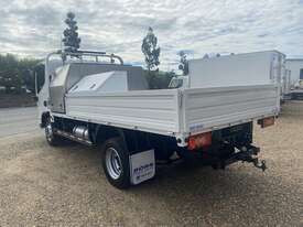 2022 Foton Aumark BJ1078 White Tray Dropside 3.8l 4x2 - picture2' - Click to enlarge