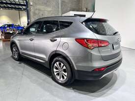 2014 Hyundai Santa Fe Active Diesel - picture1' - Click to enlarge