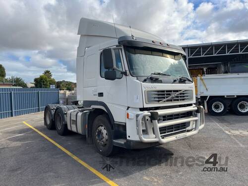 2004 Volvo FM12 Prime Mover Day Cab