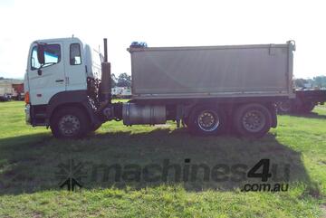 Hino   bogie tipper