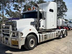 Mack Superliner 600 - picture0' - Click to enlarge