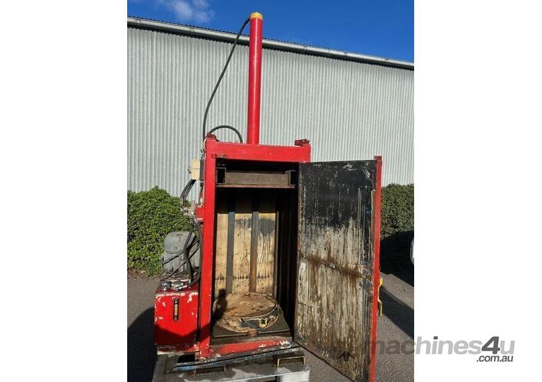 caption Drum Crusher