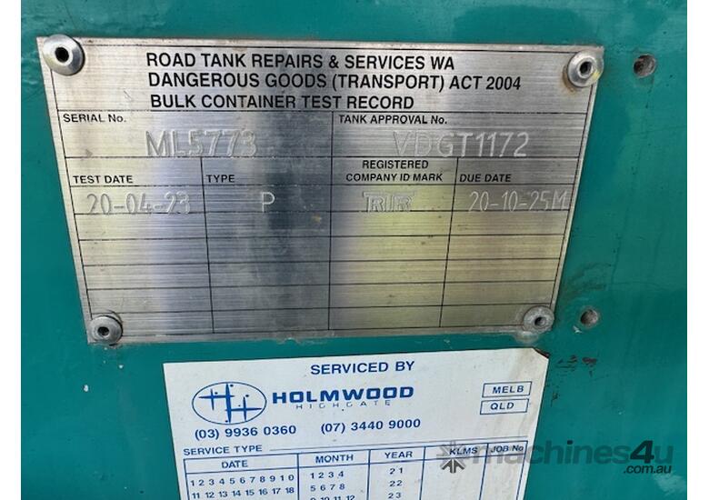 caption Trailer Fuel Tanker Marshall Lethlean 2009 Tri Airbags 45380L SN1636