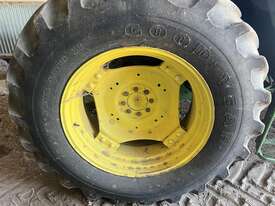 2001 John Deere 6210 Tractor w/ 1996 Challenge FEL - picture2' - Click to enlarge