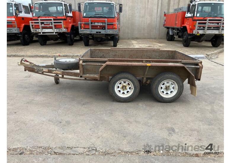 caption 2018 Southwest Trailers 8 x 5 Tandem Axle Box Trailer