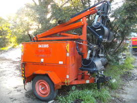 JLG light tower , Kubota powered , hydralic lift , - picture0' - Click to enlarge