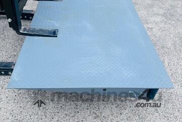 8-Tonne Steel Container Ramp