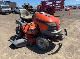 2010 Husqvarna YTH2242TDF Ride On Mower - picture0' - Click to enlarge