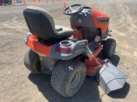 2010 Husqvarna YTH2242TDF Ride On Mower - picture2' - Click to enlarge