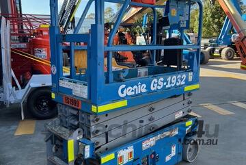 Genie GS1932 Electric Scissor Lift - 7.79m Max Lift / 227kg Capacity
