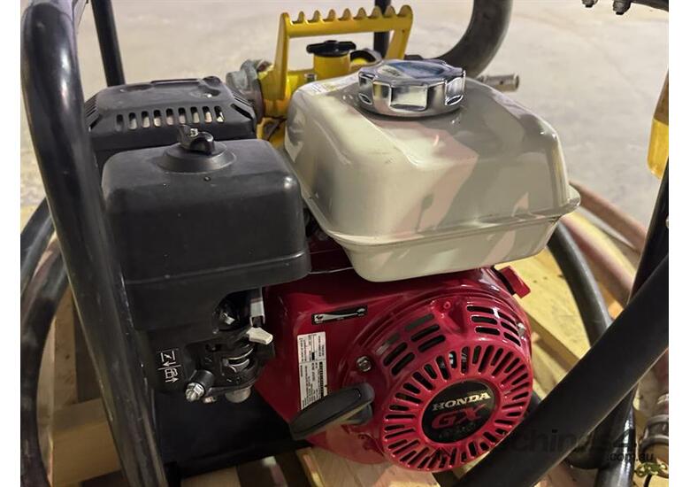 caption HONDA Diesel Transfer Pump