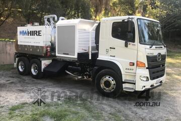 Vacuum Excavation Trucks | 4500L | Dry   with No GPS