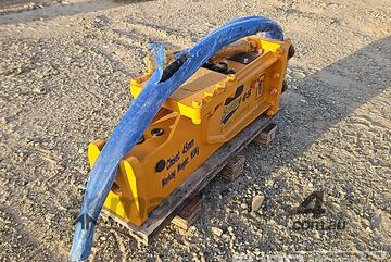 Unused Sailing 45 Hydraulic Breaker to suit 2-2.5T Excavator