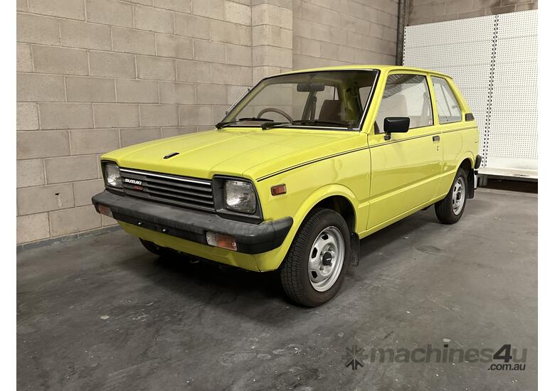 caption 1984 Suzuki Hatch 800 Petrol