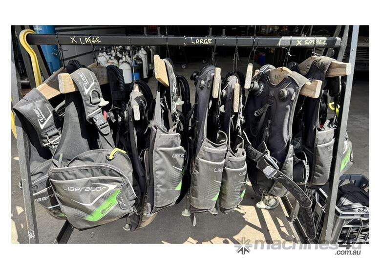 caption QUANTITY OF TUSA LIBERATOR BCDS