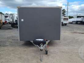 Trailer Enclosed Car Trailer - picture0' - Click to enlarge
