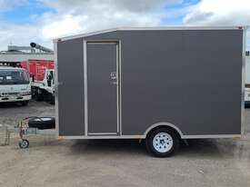 Trailer Enclosed Car Trailer - picture2' - Click to enlarge