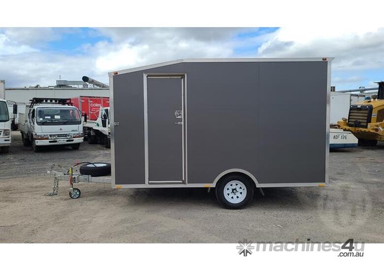 caption Trailer Enclosed Car Trailer