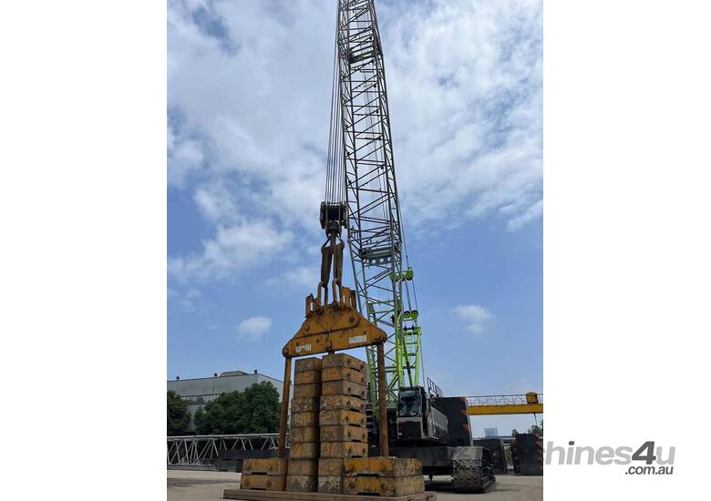 caption 2025 Zoomlion ZCC1500V 150T Crawler Crane