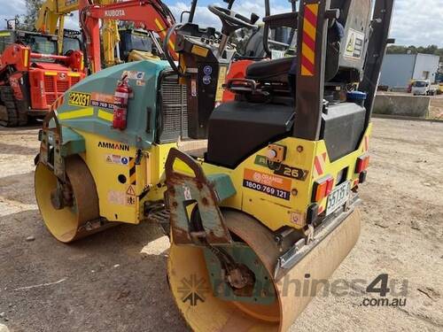 caption 2016 Ammann ARX26