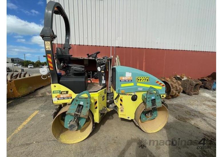 caption 2016 Ammann ARX26