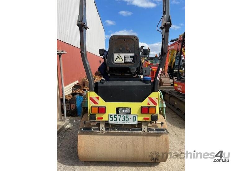 caption 2016 Ammann ARX26