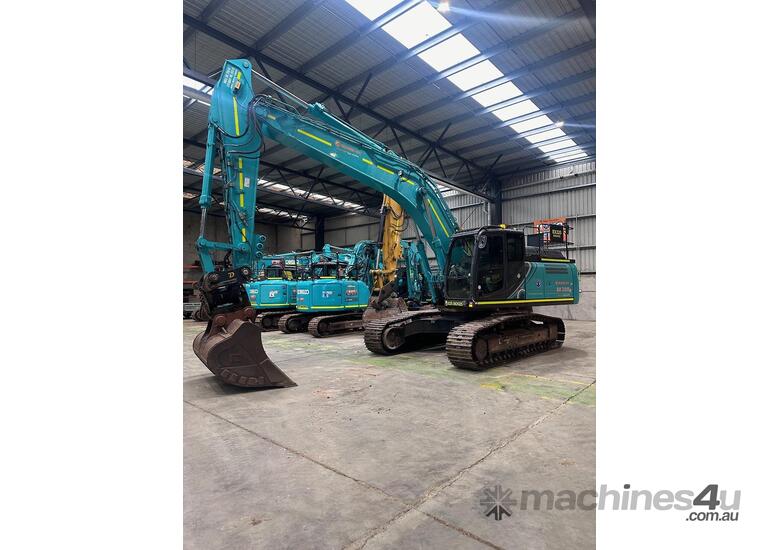 caption 2019 Kobelco SK300LC-10