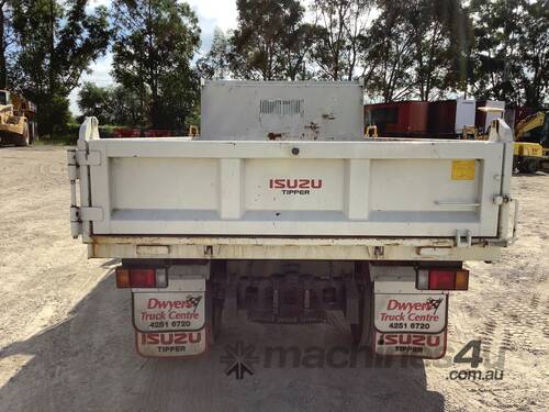 caption 2024 Isuzu FSR 140-260 Tipper