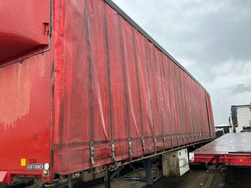 caption 1995 Krueger ST-3-38 Tri Axle Flat Top Curtainside Trailer