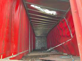 1995 Krueger ST-3-38 Tri Axle Flat Top Curtainside Trailer - picture0' - Click to enlarge