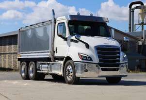 2024 Freightliner Cascadia 116 Tipper
