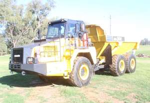 Komatsu 2016   HM300