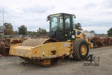 Caterpillar 2011   Cs76 Caterpillar 2011   Cs76