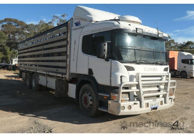 caption Scania Rigid Tray with Stock Crate