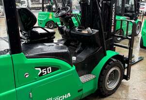 EOFY Deal Hangcha 5T Lithium Electric Forklift In Stock Now